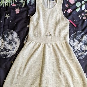 NWT Xhilaration Dress w/ Cut Out (Size M)